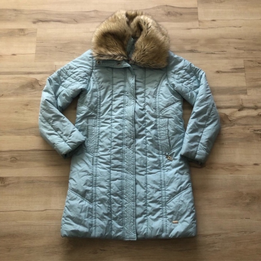 Point Zero Women's Sky Blue Puffer Coat with Faux Fur Collar